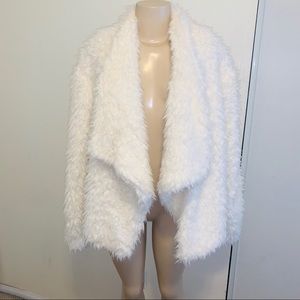 Faux fur coat/cardigan